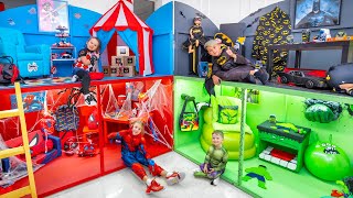 Five Kids Superheroes Four Colors Playhouse