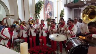 Las Mañanitas Banda Perla de Michoacan Feria San Nicolas Totolapan 2016