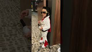 little Elvis Presley 💞 All shook up 💕 this little guy must be a Elvis fan give him a like 💞