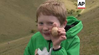Hundreds take part in annual egg roll competition