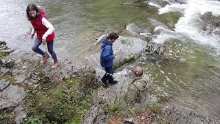 Водопад Большой и Малый Гук, село Шешоры на реке Пистынька