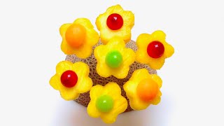 How to Make Edible Pineapple Flowers / Quick Tutorial, Easy to Follow, Cutting Tricks
