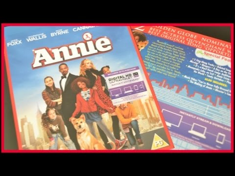 Annie (2014) Blu-ray (UK) Unboxing - YouTube