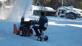 Souffleur a neige, sans marcher.-1