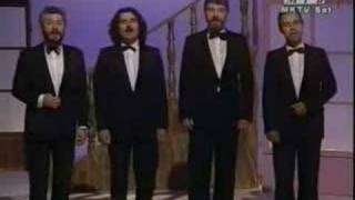 Oktet Makedonija - Ne Stoj Done Donke