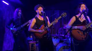 Overheard | Juno (Live at Avalon Lounge)