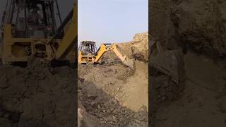 🤔🤔Cat jcb से मिट्टी को पलटी ।🤓🤓🤓.   #catjcb #mitti #viral #tranding #famousshort #jcb #love #song