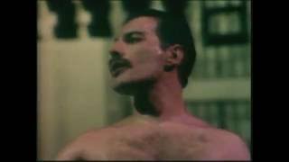 Queen - Love Of My Life - A Night At The Opera - 1975