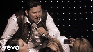 Roberto Tapia - Como Me Enganaste (En Vivo Nokia Theater Los Angeles 2010)