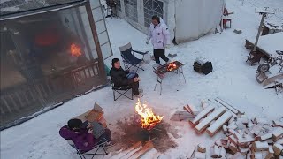 시골 밭에서 계속 먹고 놀기 (장어 고기 참치 라면 고구마 초코파이 치킨 마라샹궈 )