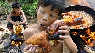 Survival in the rainforest - Cooking chicken recipe and eating delicious