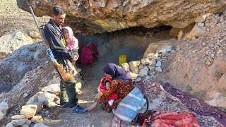 Rescuing Atlas by her cousin in the desert under the pressure of wind, rain and cold