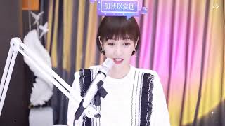 梁红演唱歌曲《失去爱的城市》，一首节奏欢快的DJ歌曲，特别好听