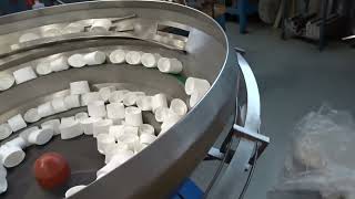 Cap Feeding System for Packaging Lines | OCV FEEDERS