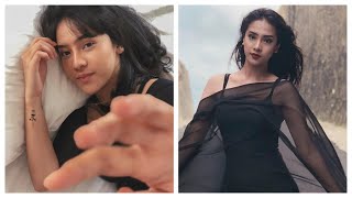 10 Potret Menawan Tanpa Makeup ala Anya Geraldine