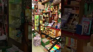 Hong Kong Travel / Vintage Shop / Select 18