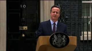 David Cameron announces he is forming a majority Conservative