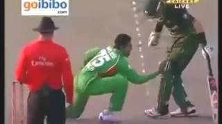 Top 8 funny moments umpiring in cricket