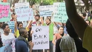 Pune Film Institute students protest after actor-BJP member is appointed chief