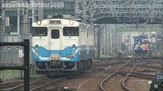 JR四国 キハ40形四国色2連(2144+2142) 高松駅に到着 2012.7