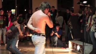 [HD] Tir Asleen - Damn Dirty Apes - Summerville Civic Center - 12/28/2010