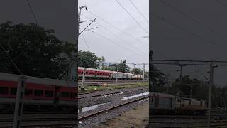 🤩(12925)PASCHIM EXP (Amritsar to Bandra T)skipping with WAP-7🔥#shorts #indianrailways #youtubeshorts