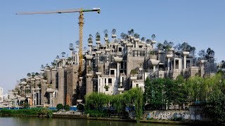 Heatherwick Studio releases new video of 1000 Trees under construction in Shanghai