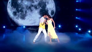 Sanaya Irani and Mohit Malik Dance | Chahun Main Ya Naa