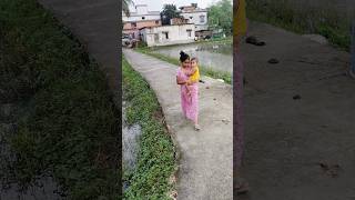 রাখি দিদির কোলে উঠে ঘুরছে সোনা 😍😘#shorts #cutebaby #funnyshorts #babyvideos #shortvideo