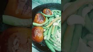 Hare mirch lahesun tomatoes 🍅 fry#short #shanawazhadiya