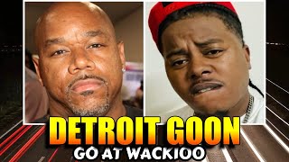 WACK 100 CONFRONTED BY A DETROIT GOON ABOUT MONEY. IT GOES LEFT. WACK 100 CLUBHOUSE