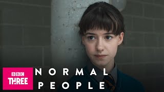 Marianne Makes Connell Blush | Normal People Episode 1