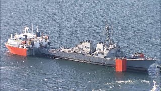 衝突事故の米イージス艦が横須賀を出港