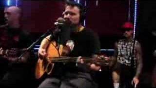 Plus 44 - 155 acoustic live