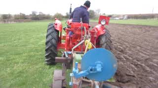 MVI 4650 Ploughing grass with Nuffield Scottish Borders