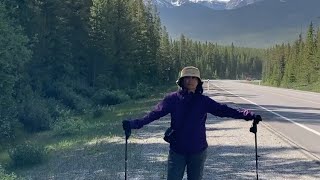 Book on line for freeshuttlebuses, we didnt know. We hiked 2hrs from parkinglot to LakeLouise.