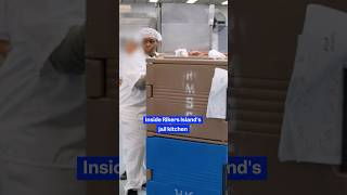 This is how detainees, chefs, and officers work together in the kitchen at #RikersIsland's #jail.