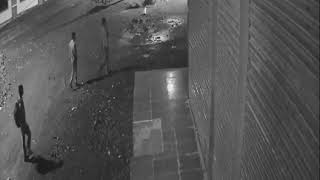 Thiefs Caught In Cc Tv Camera 2