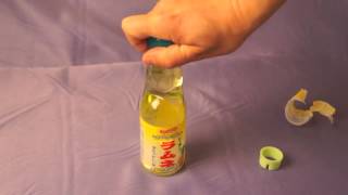 How to Open and Drink Bottle of Hata Ramune Pine Apple Pop from Japan 秦ラムネ マーブルソーダ