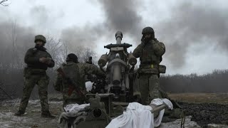 Ukrainian artillery unit fires British L119 gun towards Russian positions | AFP