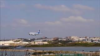 沖縄　那覇空港 離発着する飛行機を撮影（瀬長島から撮影）#沖縄 #那覇 #瀬長島 #那覇空港