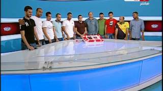 رئيس قناة النهار رياضة يحتفل مع نجم الأهلي "حسام عاشور"
