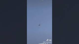 🇨🇳 Footage of the First Flight of China's 6th Generation Flying Wing Fighter