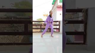 Kukkad Song Dance#shorts #dance #dancevideos #gahlawatsisters #akshitagahlawat