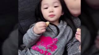 【妮妮Nini♥️】VLOG 26 妮妮爸比媽咪愛妳 妮最愛：佩佩豬 巧虎 波力 安寶 赫利