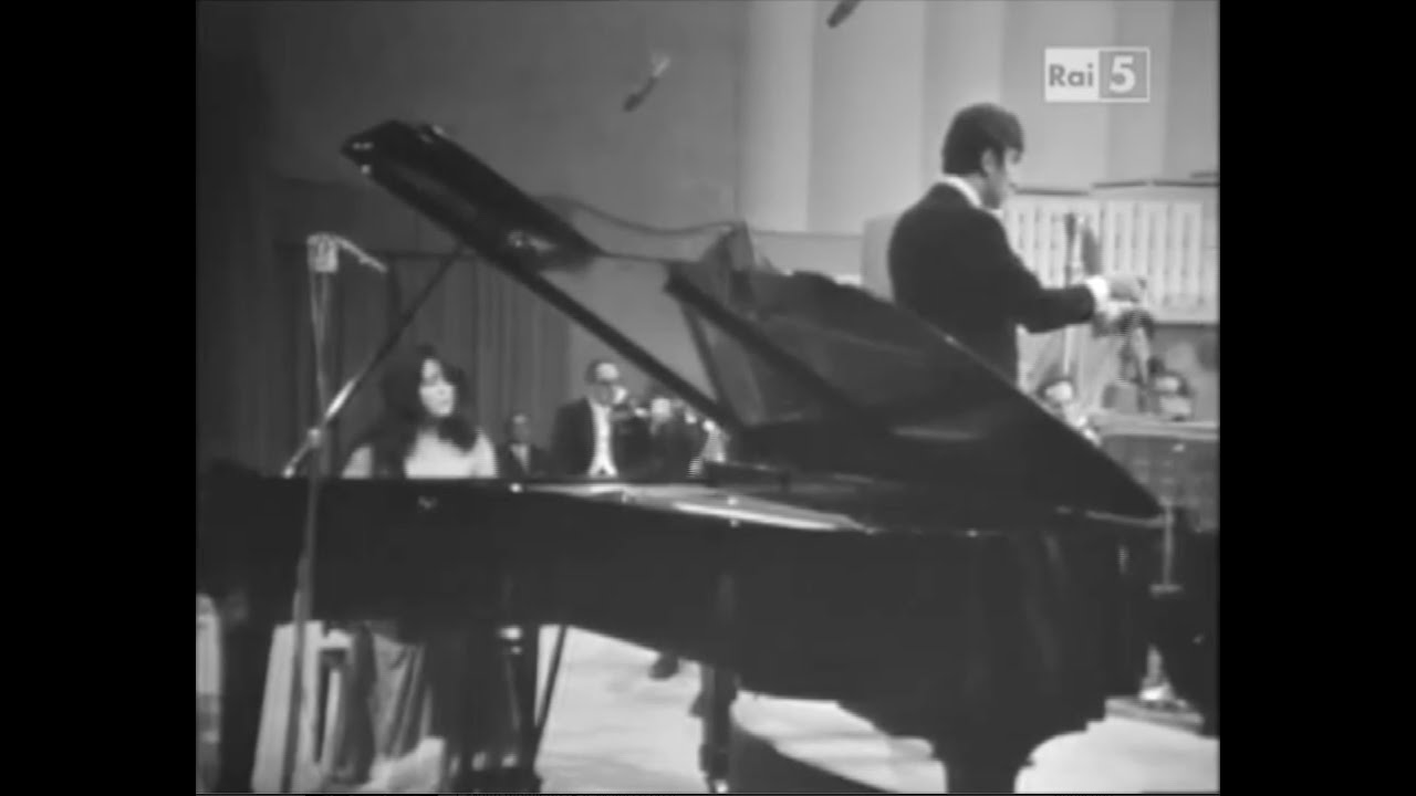 Martha Argerich, 1969: Ravel's Piano Concerto In G / Abbado + Roma RAI ...