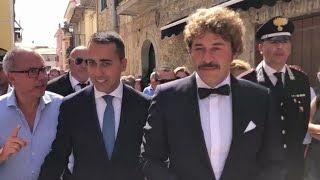 Cilento, il vicepremier Di Maio al matrimonio di Valeria Ciarambino