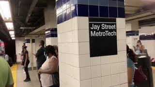 R160 Siemens #9013-9017/#8893-8897 on E train at Jay St-Metrotech