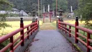 古殿八幡神社 参道