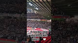 Newcastle United fans show their LOVE to Eddie Howe & players 🖤🤍 #nufc #newcastleunited #football